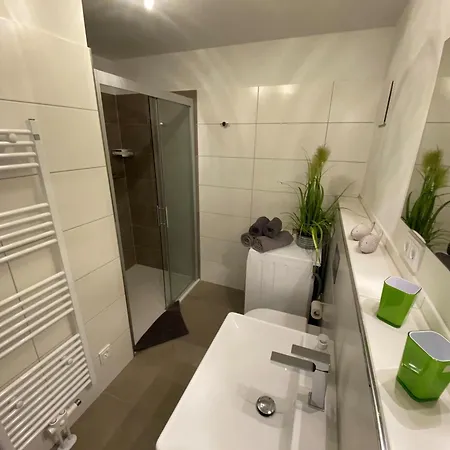 Reeders Nest By Seeblick Ferien Apartman